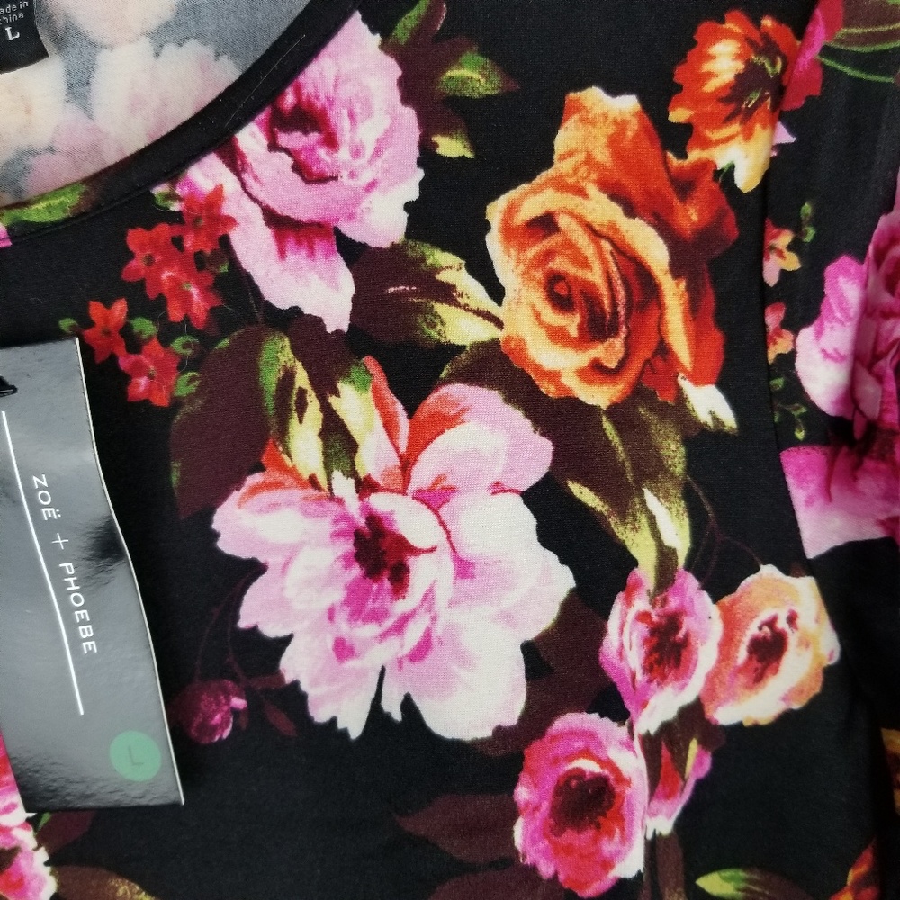 NWT. ZOE AND PHOEBE Floral Peplum Top. Size L. - Picture 3 of 8